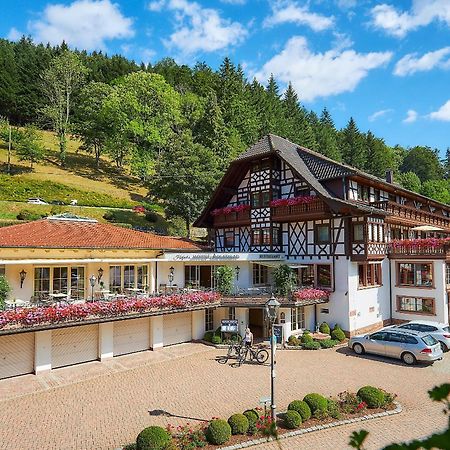 Flair Hotel Adlerbad Бад Петерстал-Грисбах Екстериор снимка