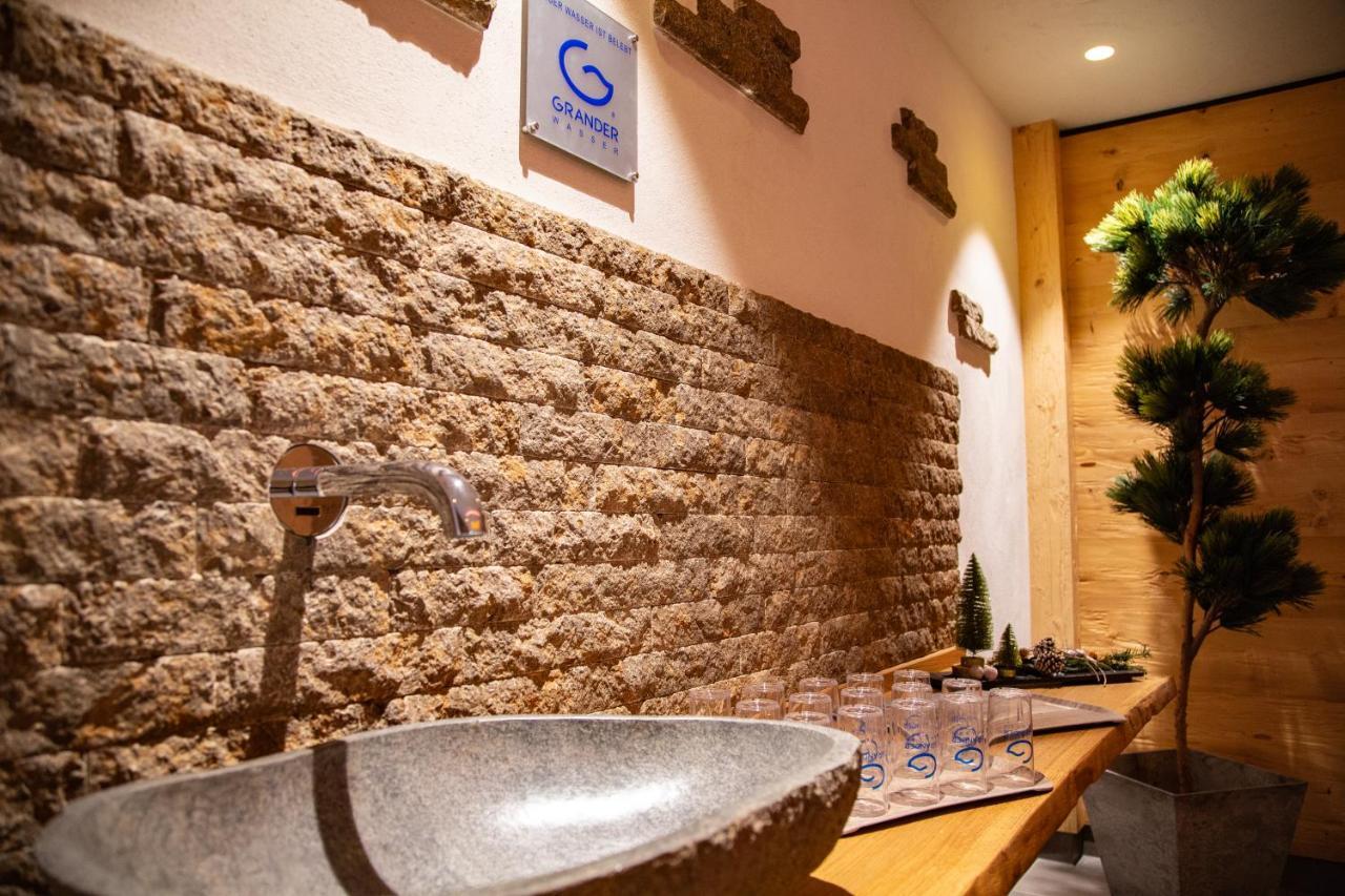 Flair Hotel Adlerbad Бад Петерстал-Грисбах Екстериор снимка